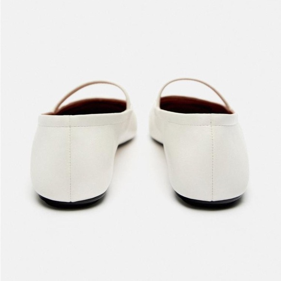 Zara RUCHED BALLET FLATS. White. Size 7.5. New with Tags. - Picture 4 of 7